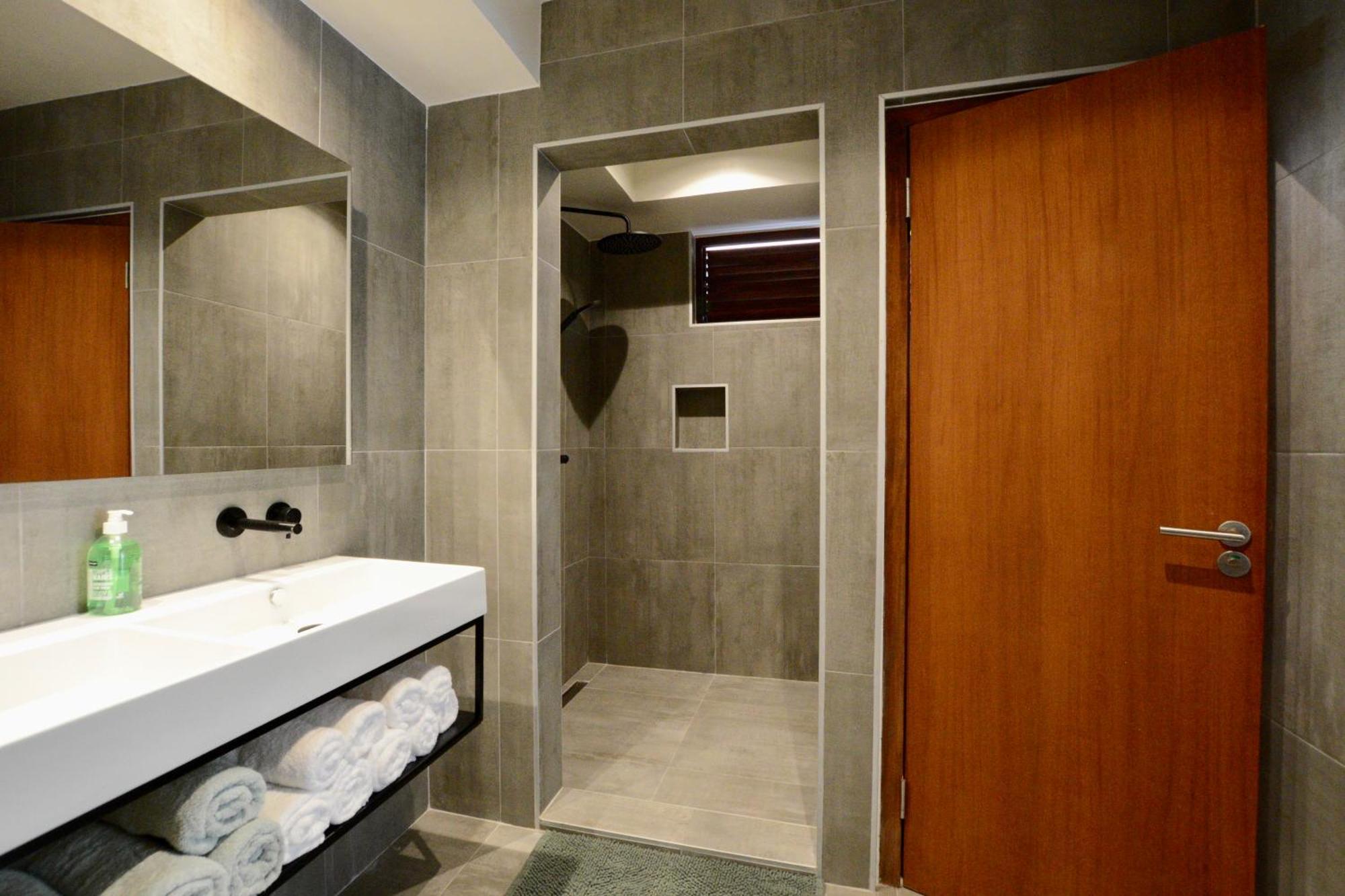 Villapark Flamboyan - Villa Alaia Willemstad Ngoại thất bức ảnh